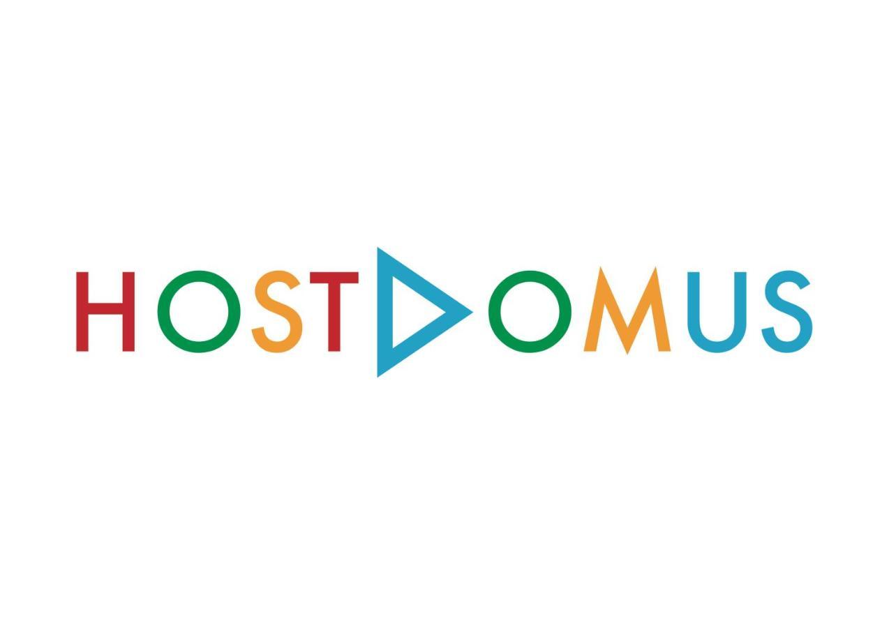 Apartment Hostdomus - September